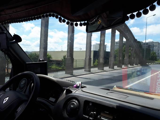 Aperçu des activités de la casse automobile AUTO-PIECES située à REIMS (51100)